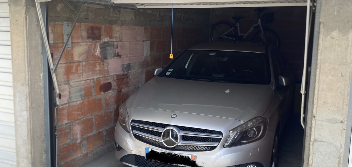 rent parking