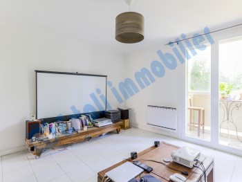 Sale apartment