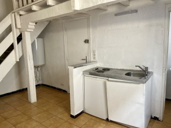 Flat rental